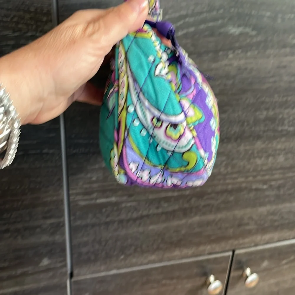 EUC Vera Bradley Quilted Colourful Cotton Crossbody Bag - Picture 5 of 10